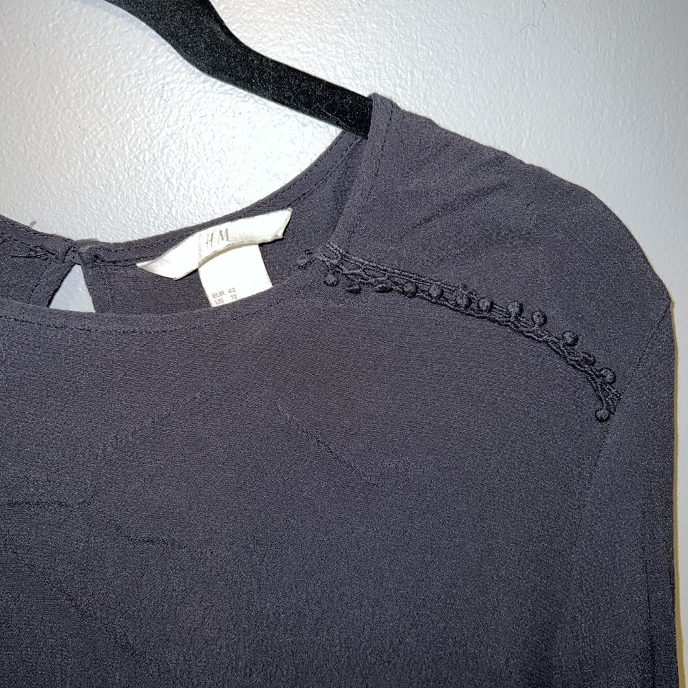 H&M black top - Picture 3 of 3